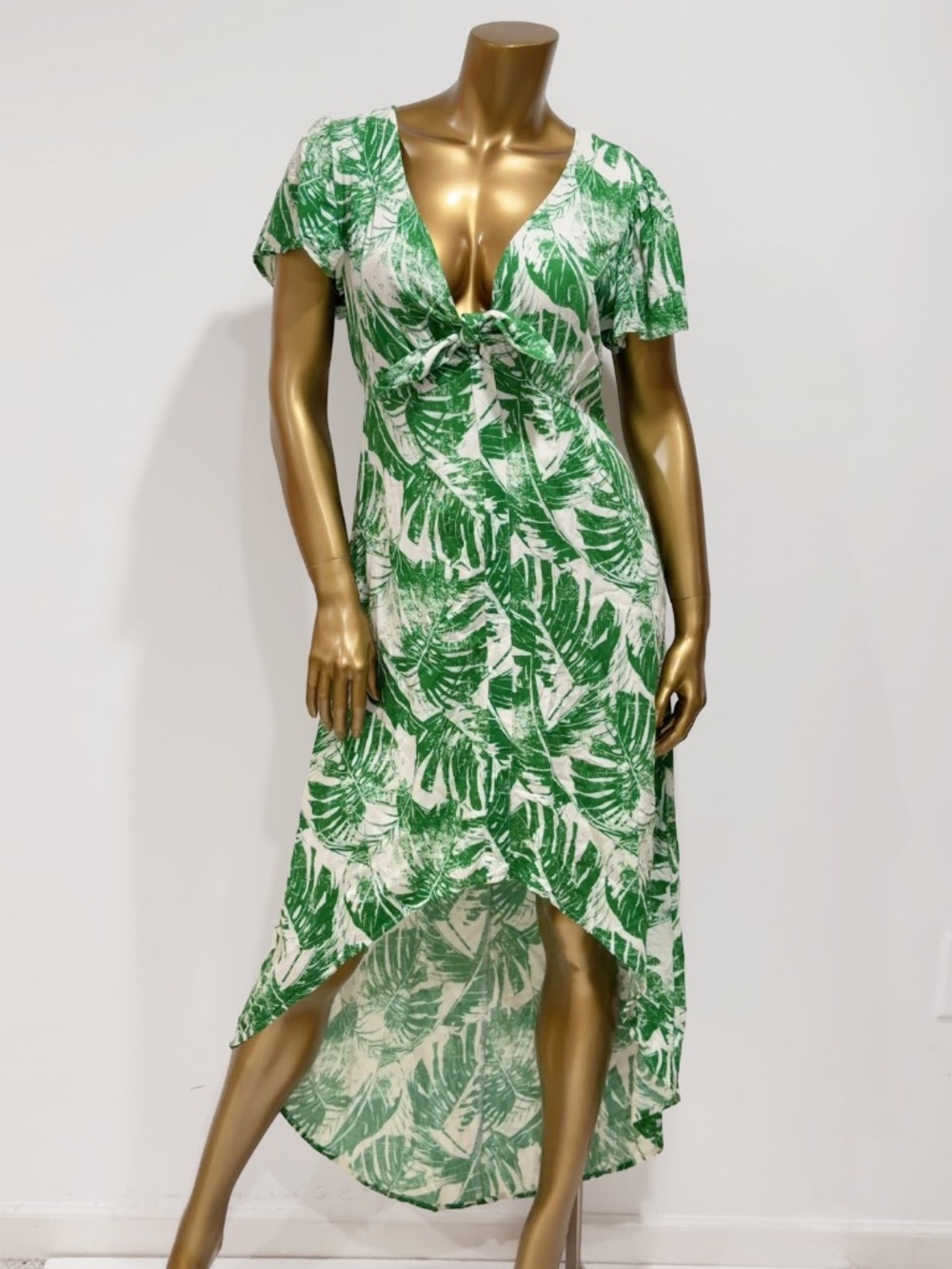 Peach Love California Green Leaf Print V-Neck Hi-Low Maxi Dress Size M